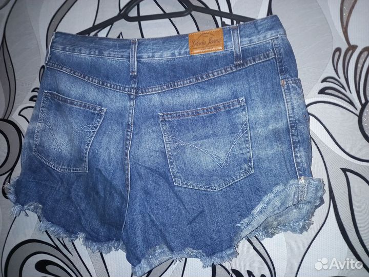 Джинсовые шорты