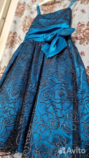Платье для девочки 10- 12 лет