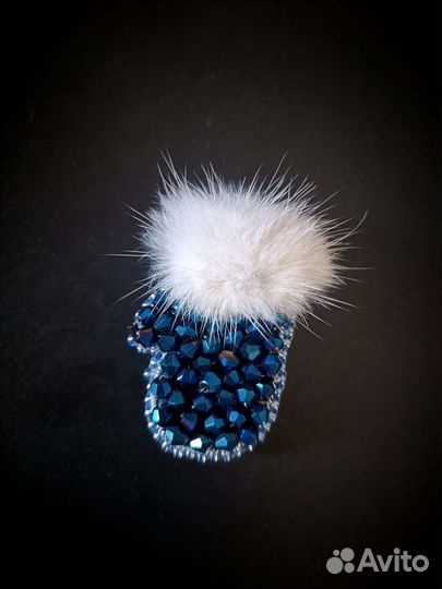 Брошь ручной работы