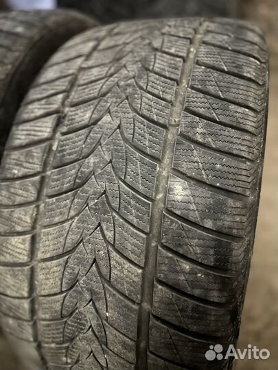 Kumho Ecsta LE Sport KU39 8.5/40 R18 и 8.5/35 R18