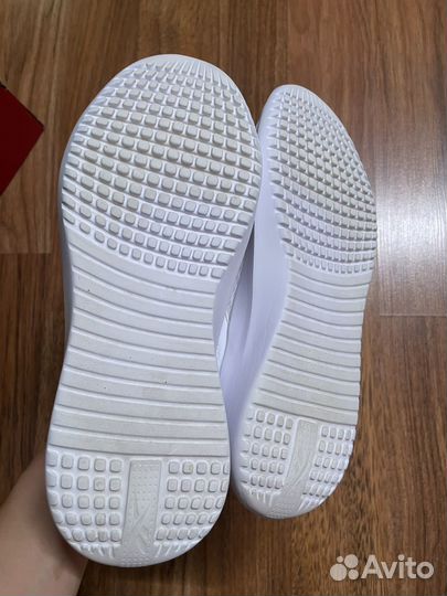 Кроссовки reebok женские 39 размер