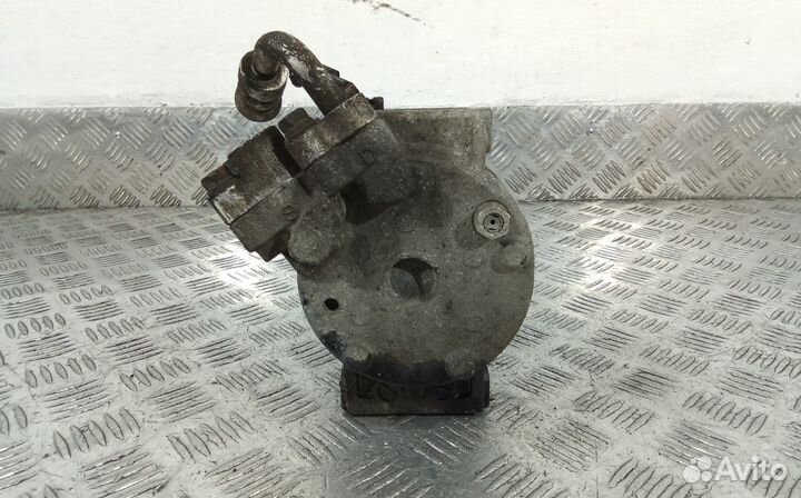 Компрессор системы кондиционирования Mitsubishi L2