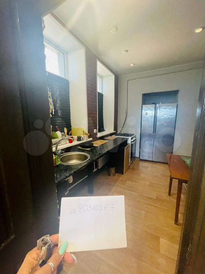 2-к. квартира, 63 м², 1/5 эт.