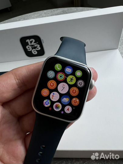 Часы apple watch se 40 mm