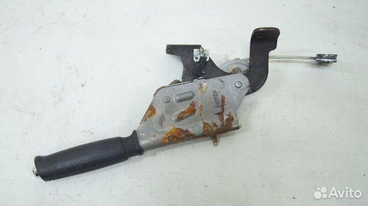 Рукоятка ручного тормоза BE5-2001г. (Тормозная сис