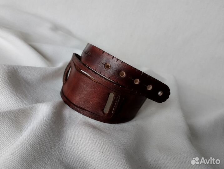 Браслет из натуральной кожи