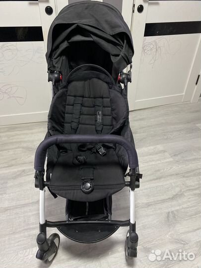 Прогулочная коляска yoya