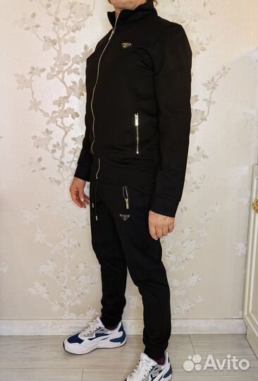 Спортивный костюм Prada р52-54