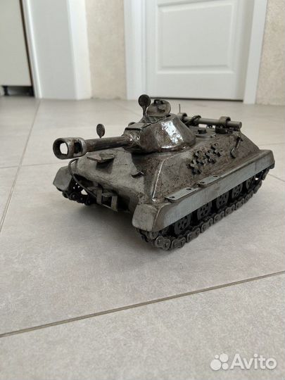 Модель танка