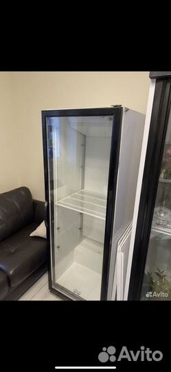 Холодильник витрина