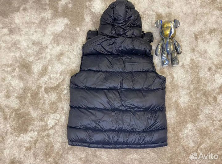 Жилетка Moncler