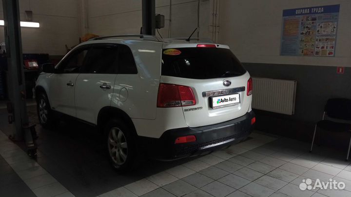 Kia Sorento 2.4 AT, 2011, 147 000 км