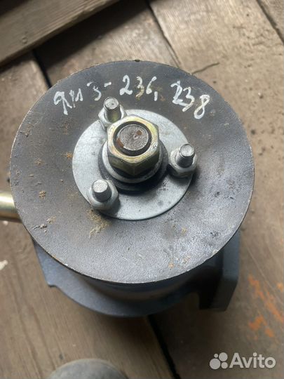 Водяную помпу ямз 236