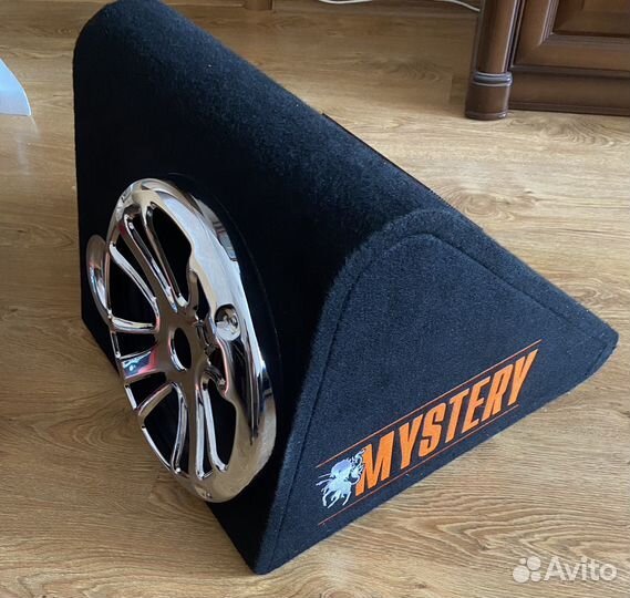 Активный сабвуфер Mystery MBV-301