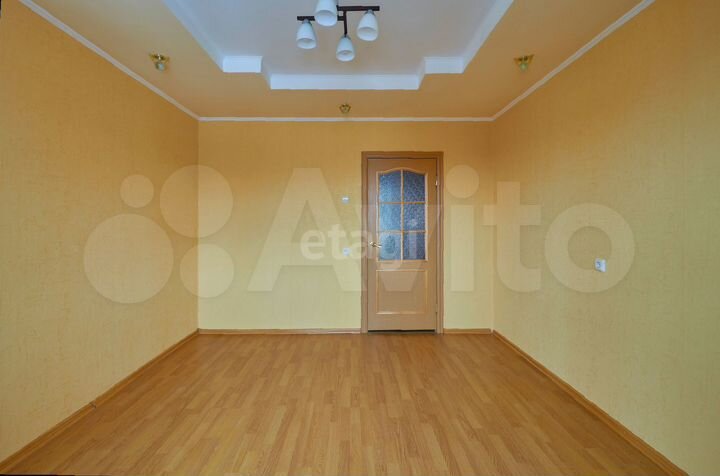3-к. квартира, 82 м², 5/9 эт.