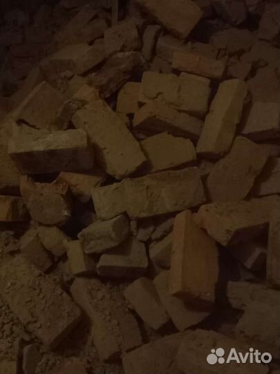 Кирпич красный бу