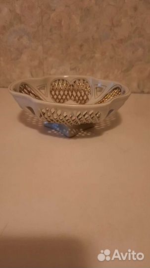 Конфетница, сухарница