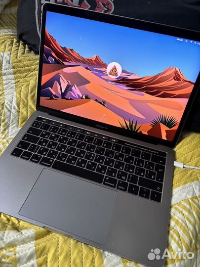 Macbook pro 13 2016 touch bar