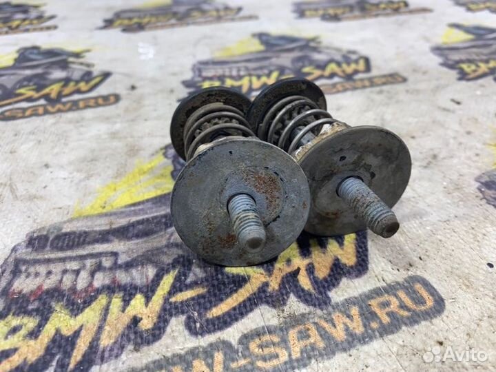 Замок капота Audi 80 B3 AAD 1991