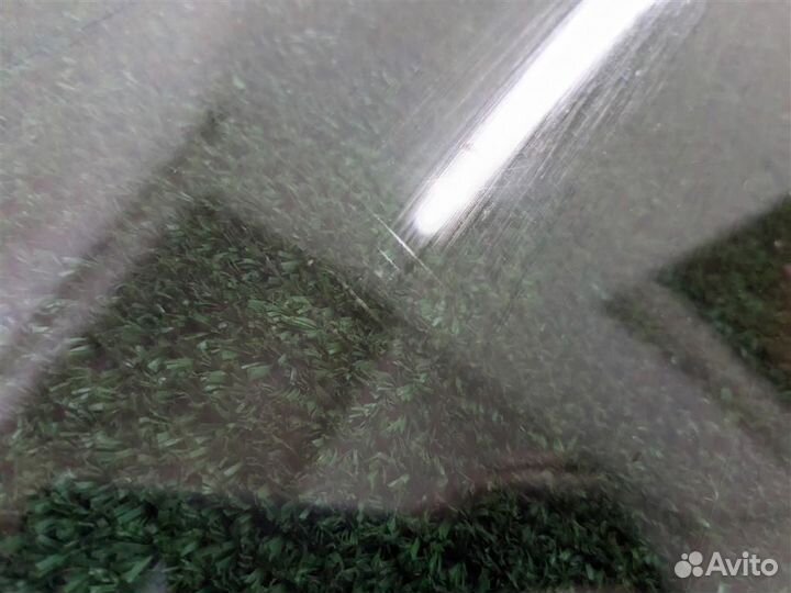 Стекло переднее левое Mercedes Benz E-class W211