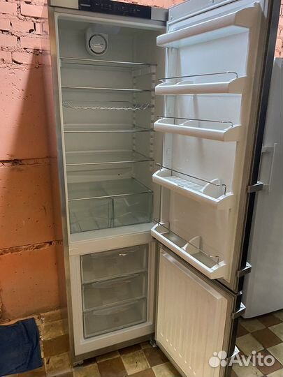 Холодильник Liebherr