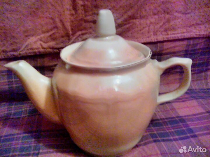 Чашки,Чайники, Чайник.с 2 чашками Подставки