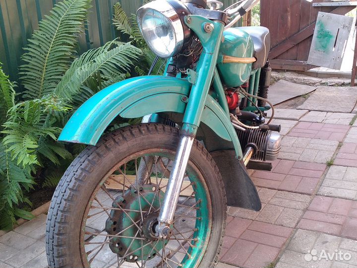 Мотоцикл Урал