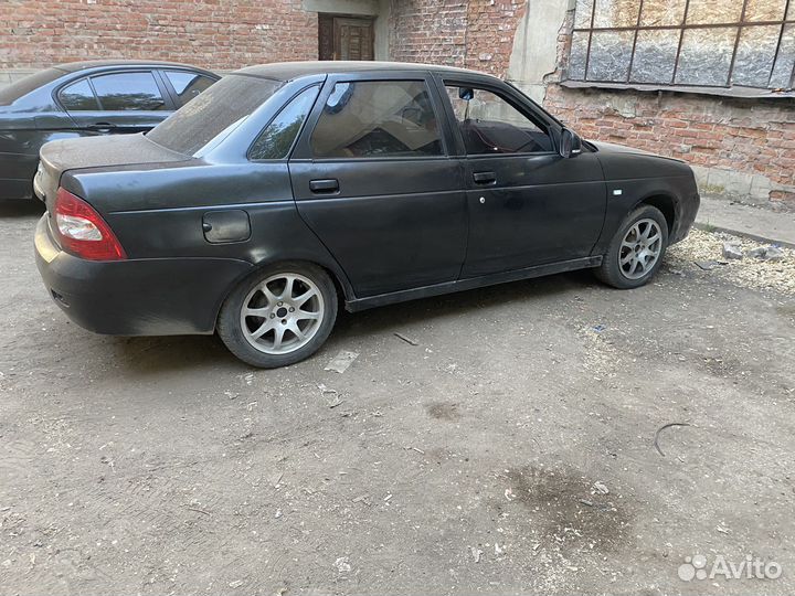 В полном разборе лада приора