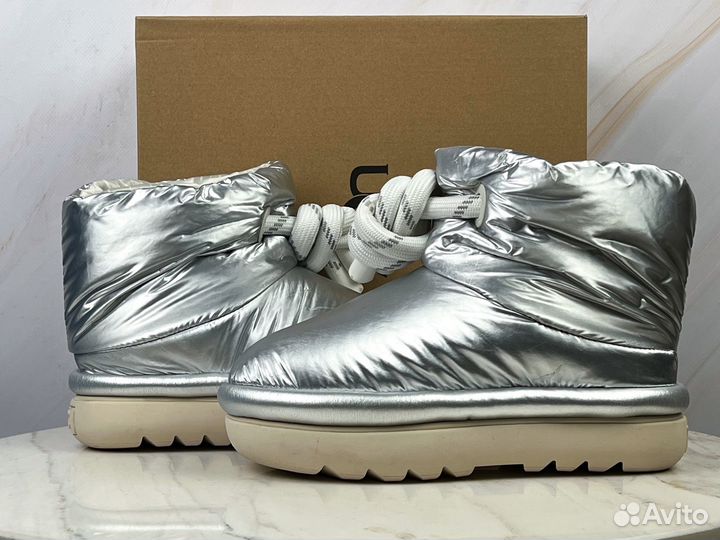 Дутики угги UGG Maxi Short Metallic Silver