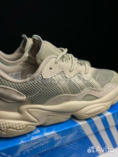 Кроссовки Adidas Ozweego