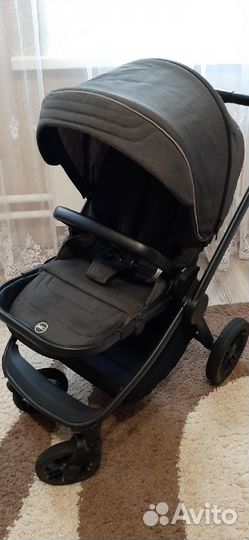 Коляска прогулочная (всесезонная)