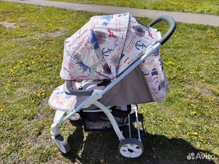Прогулочная коляска