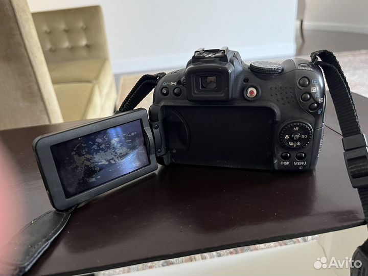 Фотоаппарат Cannon sx1is