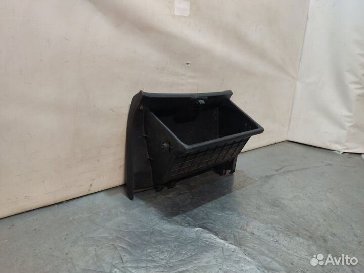 Бардачок Hyundai Solaris седан G4FC 2011