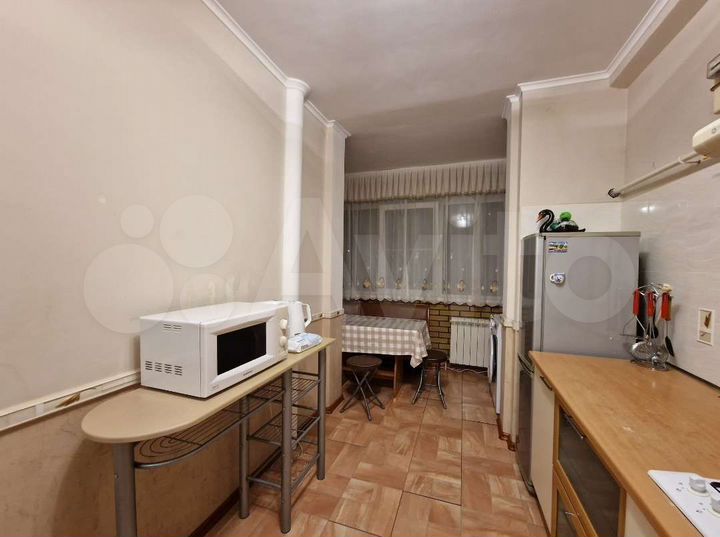 3-к. квартира, 80 м², 2/12 эт.