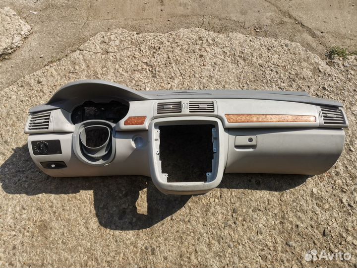 Торпедо панель приборов Mercedes W251 R-класс