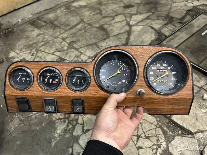 Приборная панель ваз 2103