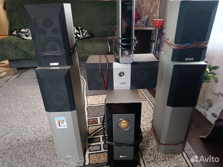 Система домашнего кинотеатра 5 в1 ввк