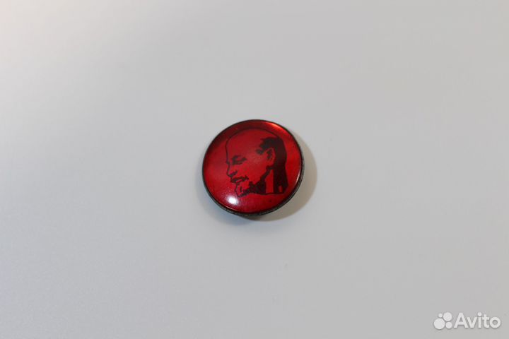 Значки Ленин