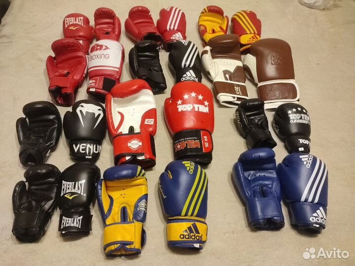 Боксерские перчатки