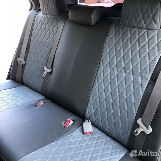 Чехлы Toyota Corolla Axio (160/165) ромб