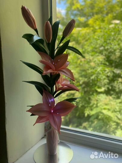 Светильник Лилия букет цветы