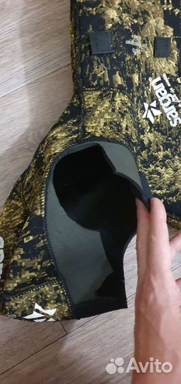 Гидрокостюм