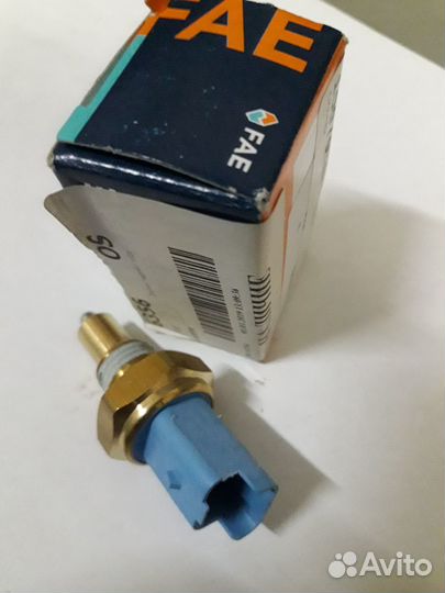 Датчик МКПП включения фонарей заднего хода Рено