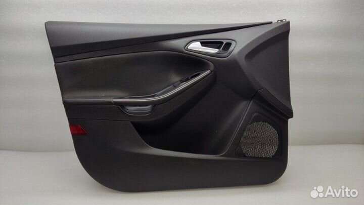 Обшивка двери передняя левая Ford Focus 3 iqdb