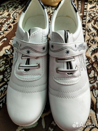 Туфли женские 38 размер новые