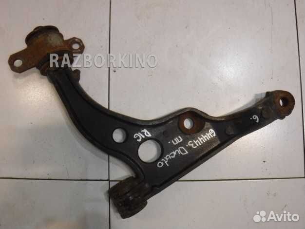 Рычаг передний правый Пежо