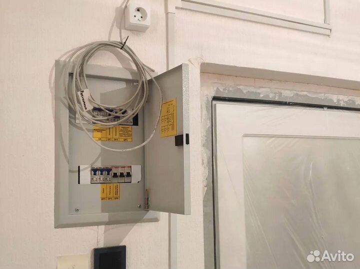 Элeктрик. Элeктрoмoнтaж. Уcлуги электрика. Чаcтный