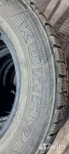Kumho I'Zen RV Asymmetric 235/65 R17