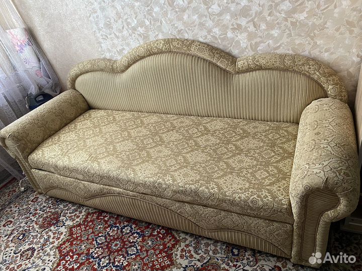 Мягкая мебель диваны бу